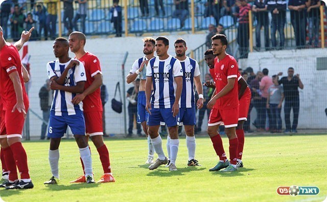 שחקני טבריה ובאקה (עודד חסין)